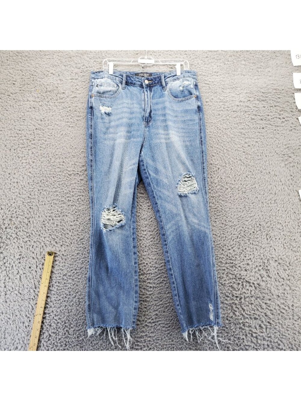 Judy Blue Jeans Womens 13/31 Blue Ripped Straight-Leg Distressed Denim *Read*